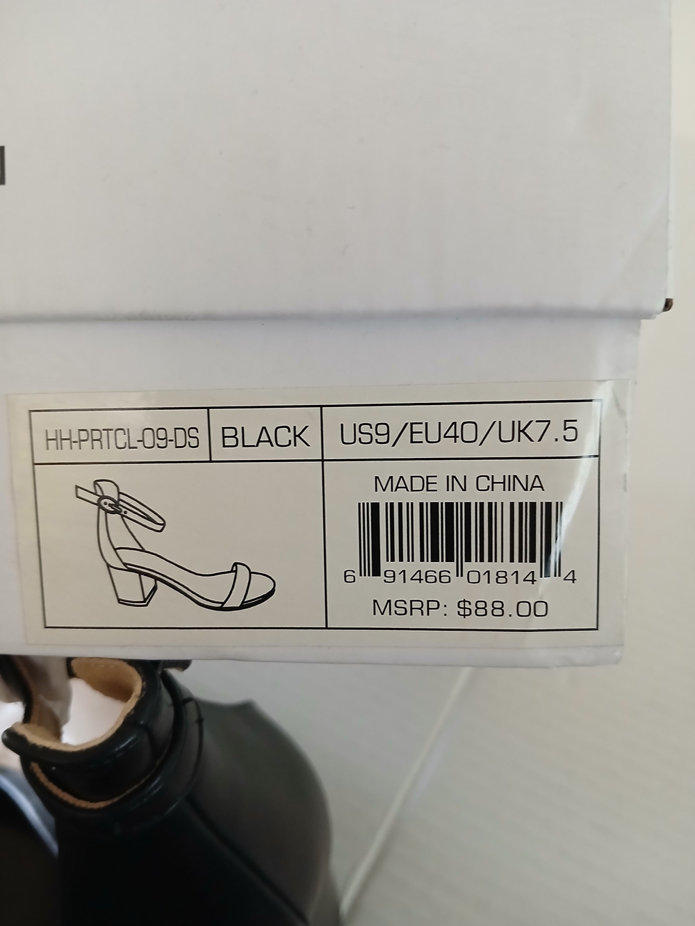Halston Heritage Size 9 Black Ankle-Strap Block Heel Sandals $45 - Picture 8 of 9